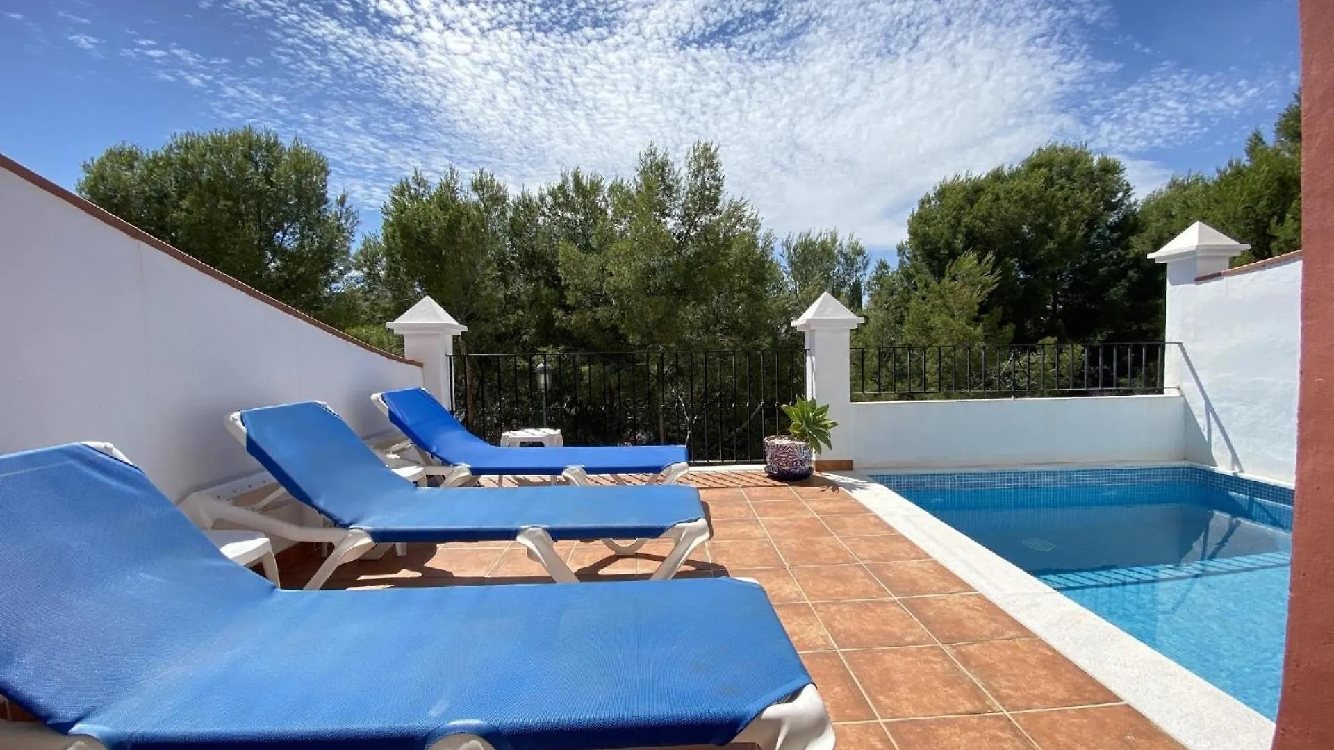Ferienhaus Mit Privatpool Fuer 8 Personen Ca 100 Qm In Nerja, Andalusien Costa Del Sol contacts